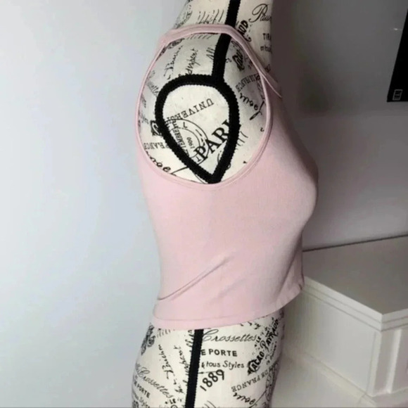 FREE PEOPLE | Women's Soft Pink Bella Seamless Ribbed Tank Top NWOT - Picture 5 of 6